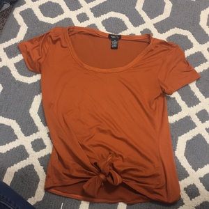 Burnt orange knotted crop top